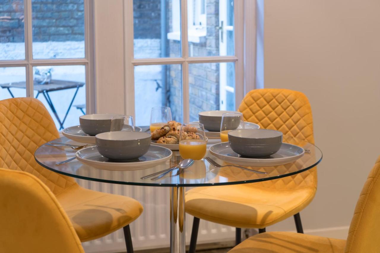 Апартаменты Camden Luxury Flat With Private Patio Лондон Экстерьер фото